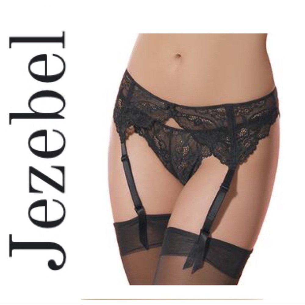 JEZEBEL BLACK LACE GARTER MEDIUM/LARGE NWT